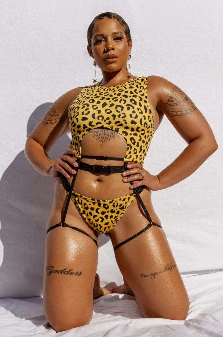 Buckle Up Garter Top - Yellow