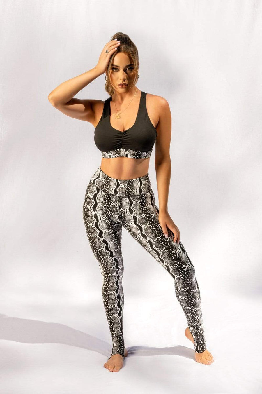 Gecko Grip™ Leggings: Black Mamba