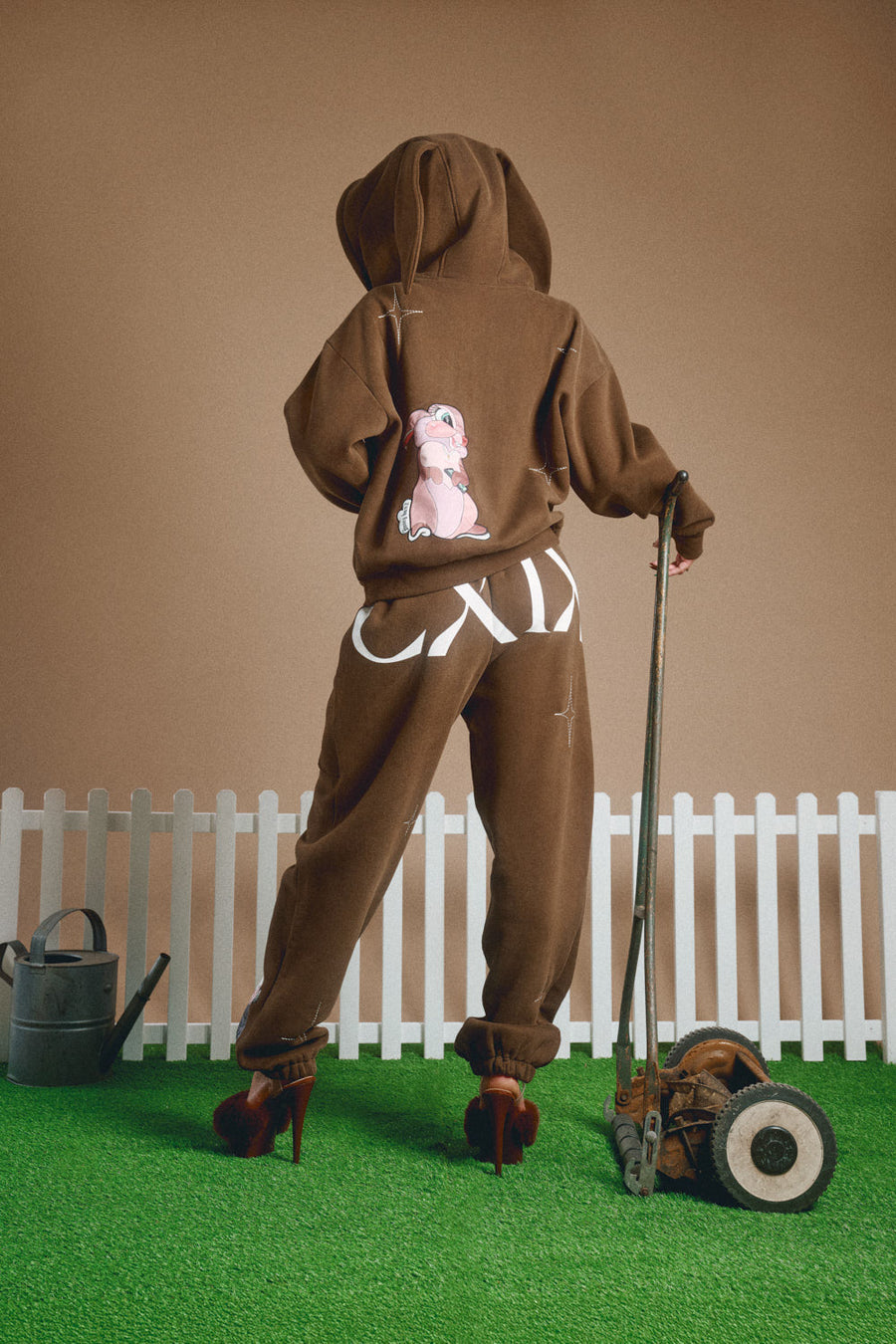 CREATURES IN THE CLUB: HONEY BUNZ ZIP HOODIE - CHOCOLATE LIMITED ED.